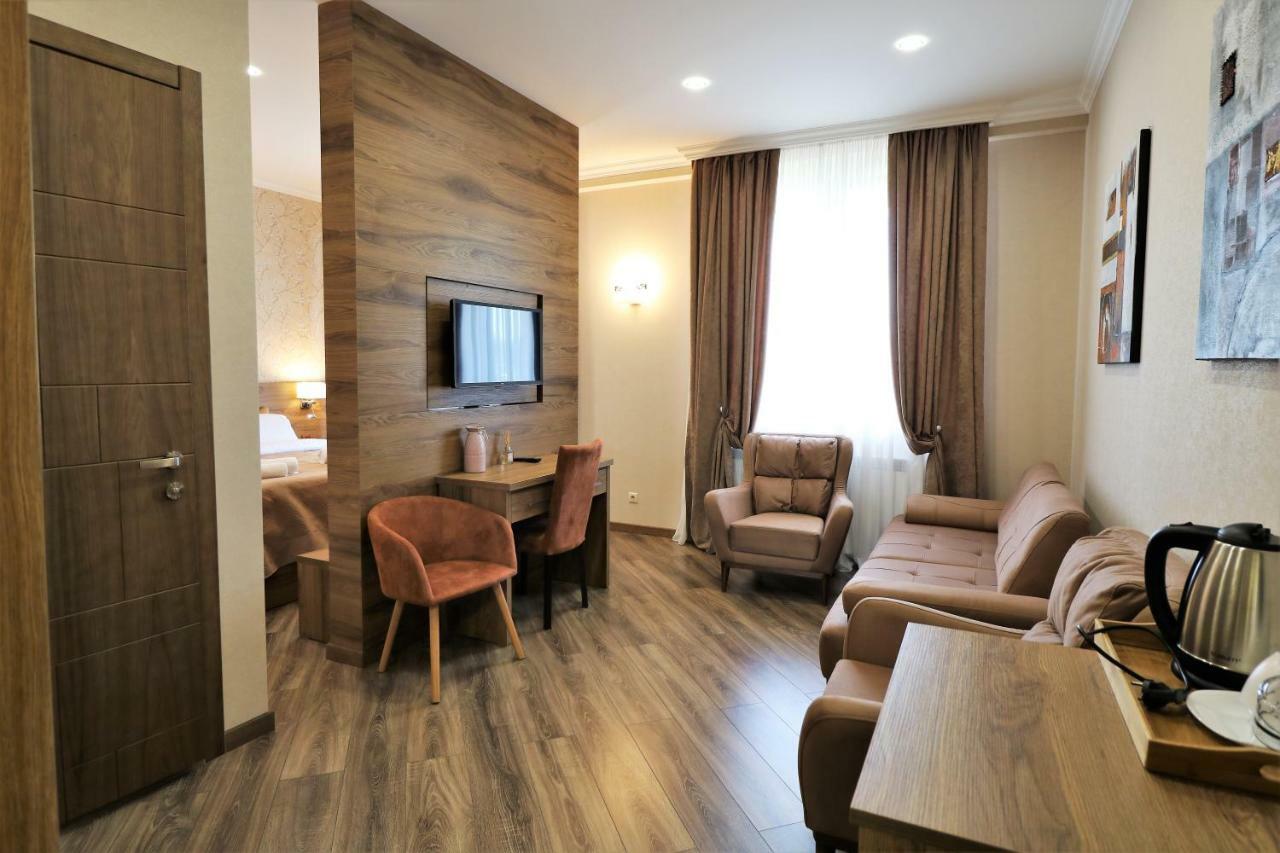 Luxury Aparthotel 5Rooms In Tbilisi Center Eksteriør billede
